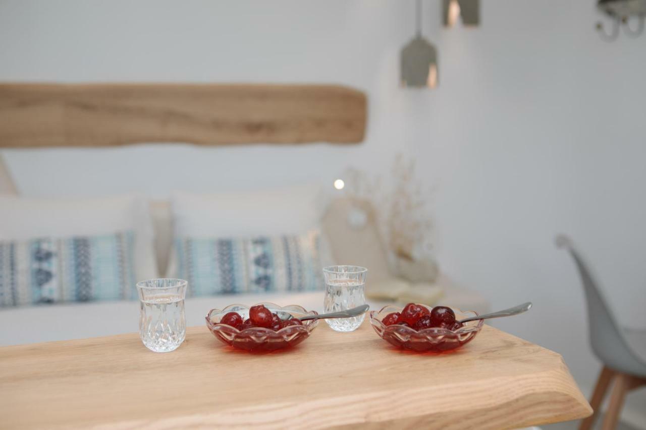Hora Suites Naxos City Esterno foto